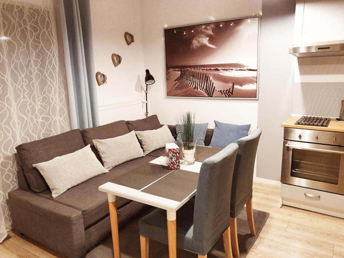 Dom Przy Plazy Apartment อุสตรอเนียมอร์สเกีย ภายนอก รูปภาพ
